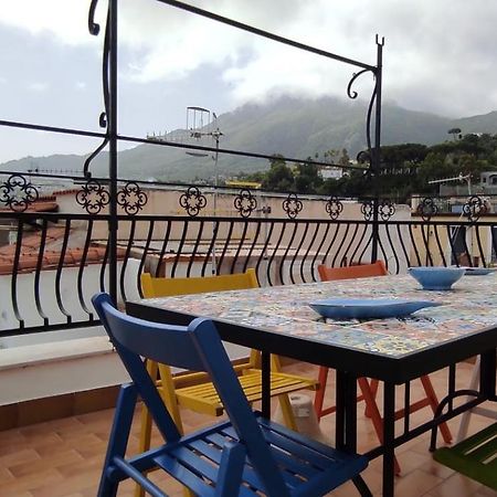 La Casa Rosa Di Giulia Vila Ísquia Exterior foto